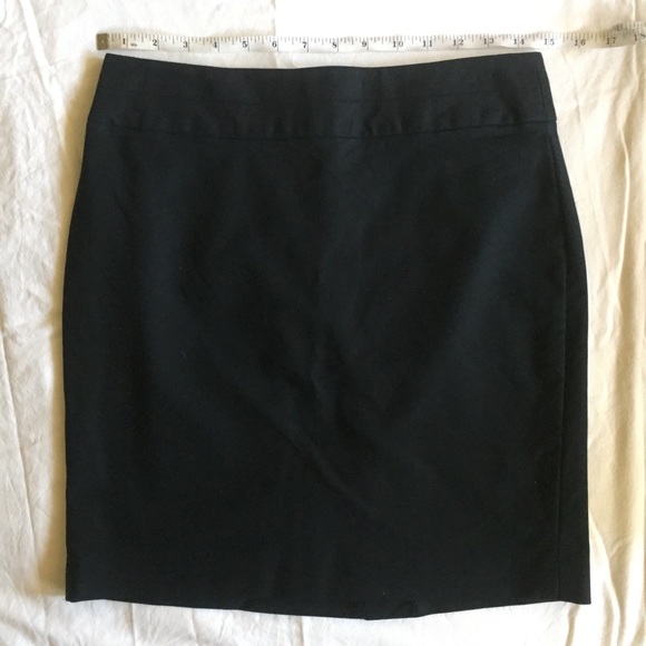 Banana Republic Stretch Straight Skirt Sz 4P - Picture 4 of 9